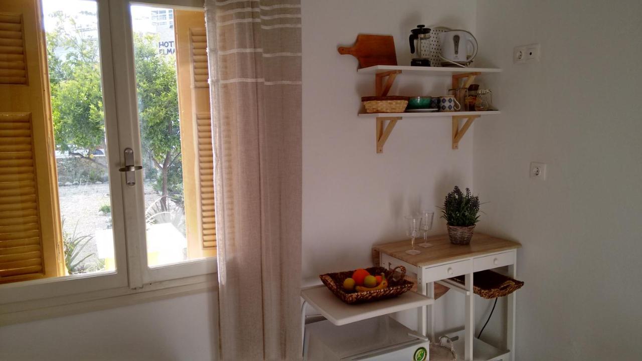 Kampos Rooms Palaiochora Zewnętrze zdjęcie