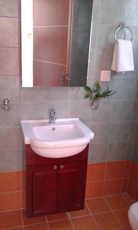 Kampos Rooms Palaiochora Zewnętrze zdjęcie